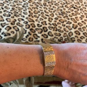 18k Rolex bracelet watch 1.16 perfect diamonds